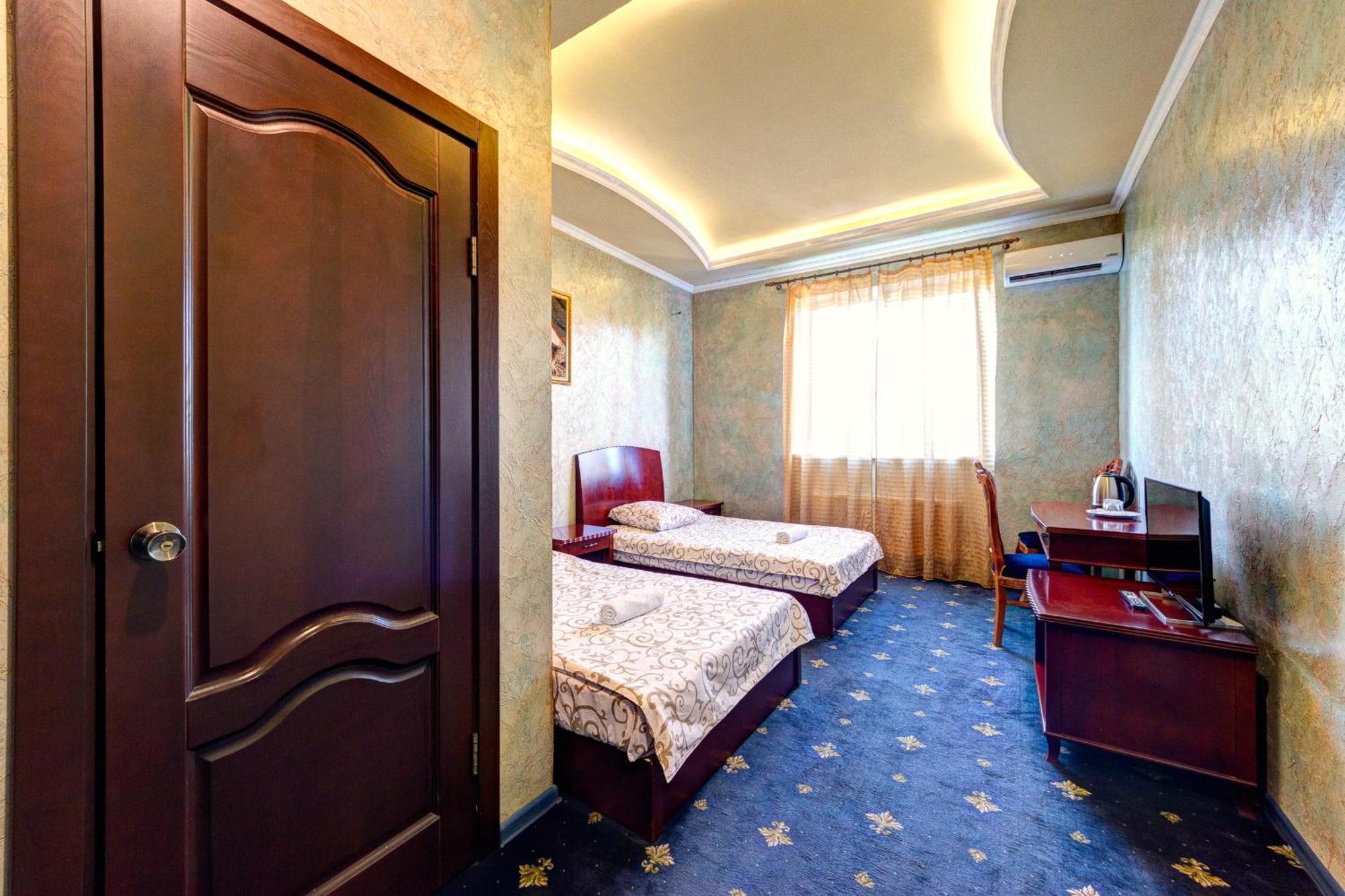 Hotel Kiev Lomakin Exteriér fotografie